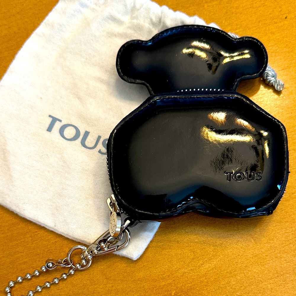 TOUS black patent leather coin purse with gold chain; size: 5”x4.5”